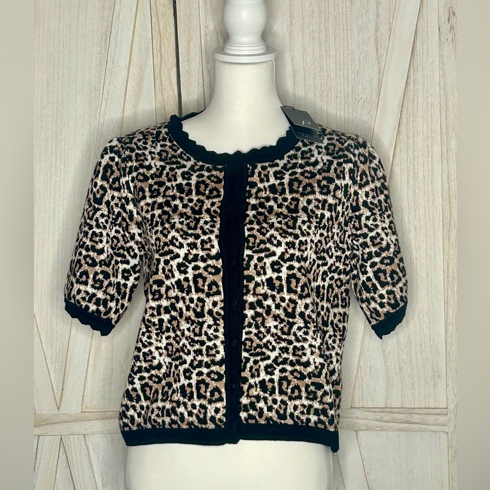 Adrianna Papell NWT Short sleeve leopard Knit Cardigan size med cozy layering - Picture 2 of 11